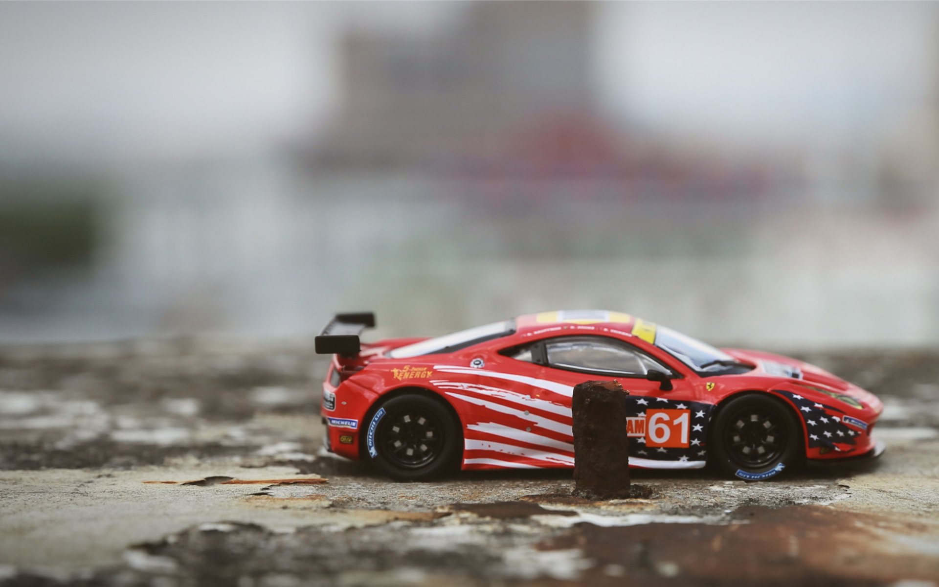 跨越时空的暴力美学，当阿圭罗的锋刃映照出苏格兰的钢铁洪流