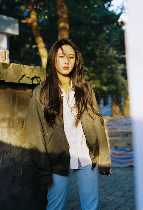 欧冠激情点燃篮球场，76人半决赛式速胜吉林队