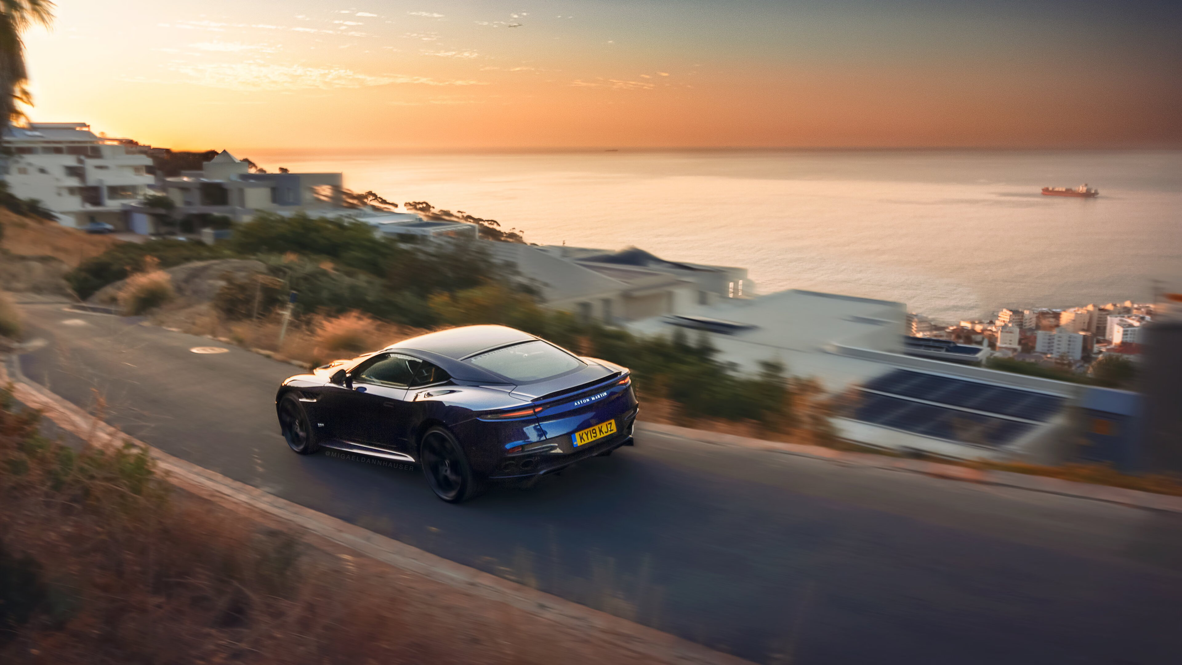 当阿特拉斯山脉遇见冰川，一场为孙兴慜的传奇加冕的跨界绿茵诗篇